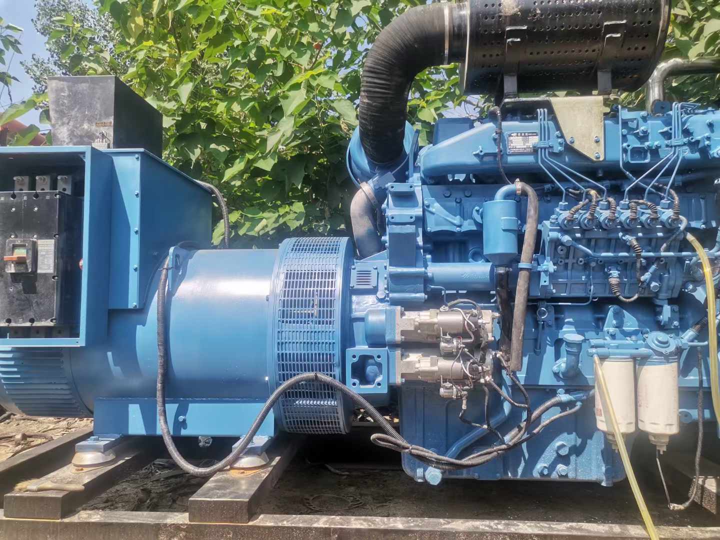 古丈详细说明降低 800kW 柴油发电机输出电流波动的方法